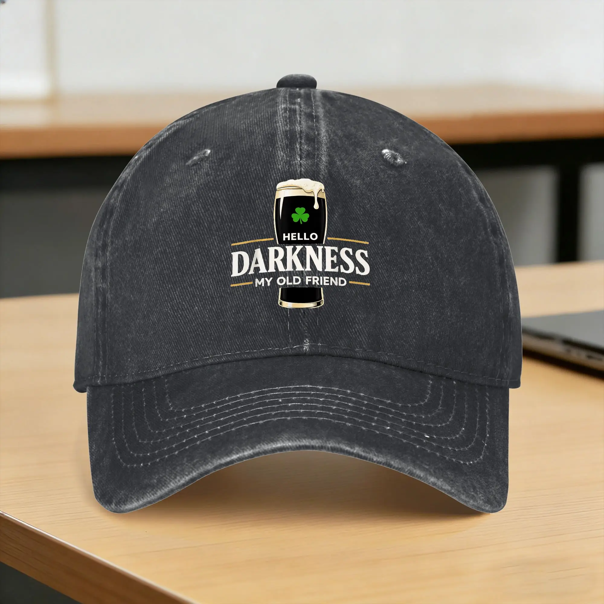 Hello Darkness My Old Friend V - Outdoor Hunting Quotes recensie en prijs